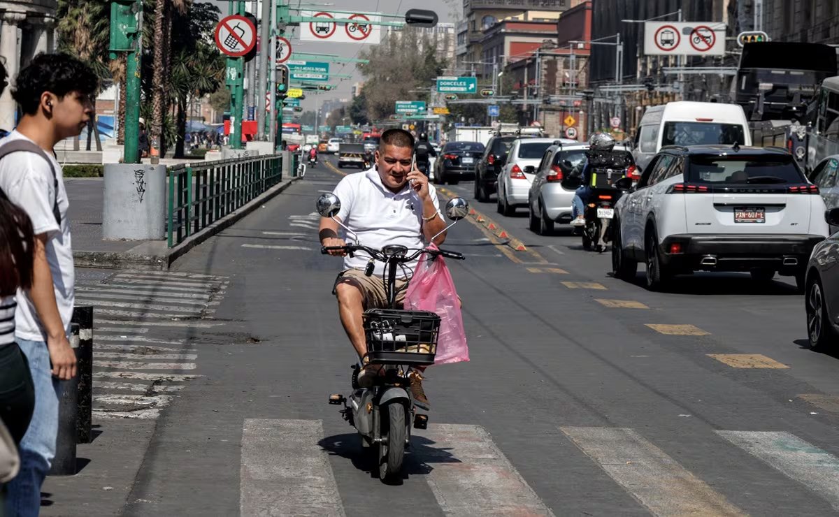 A partir del 20 de noviembre aplicarán multas a motos y bicis eléctricas