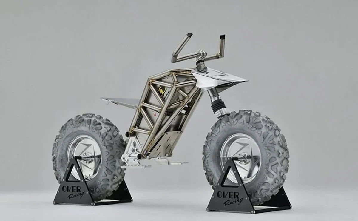 Esta moto japonesa fue pensada para rodar en la Luna: ¿qué tiene que ver Toyota? - Ilustración 2