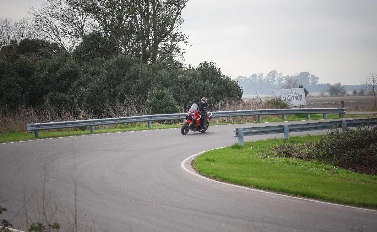 ¿Qué ofrece la Moto Morini X-Cape 1200 por su precio? - Ilustración 3
