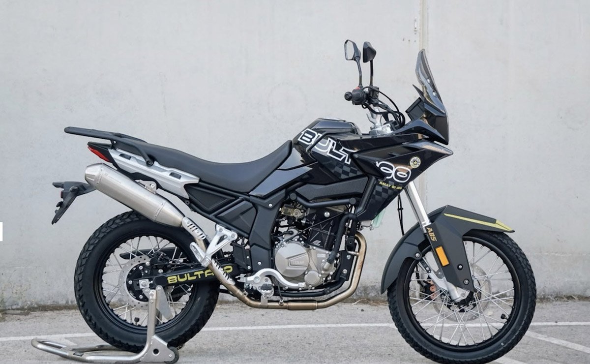 Esta nueva moto trail de 300 cc se prepara para un doble desafío: un rally y la llegada al mercado - Ilustración 2