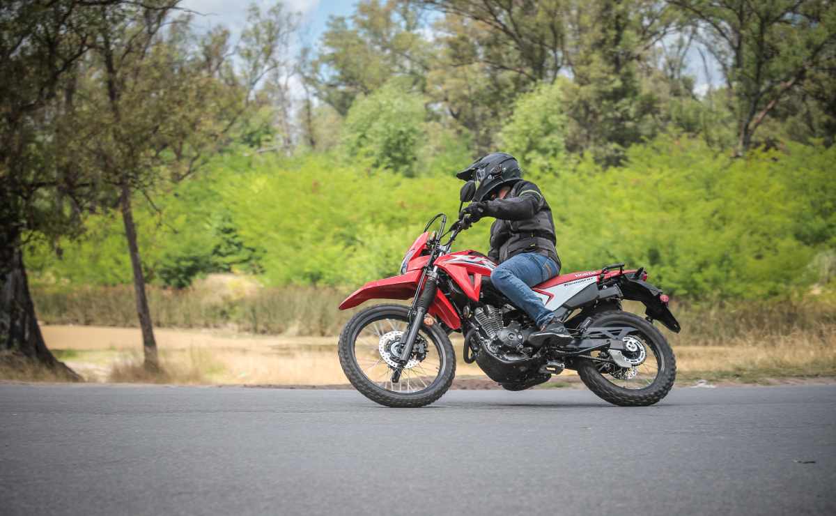 Honda XR300L Tornado: lo bueno, lo malo y lo que no aparece en la ficha técnica - Ilustración 2