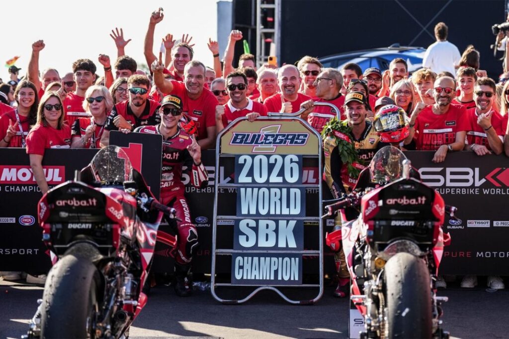 Superbike Italia 2026: Bulega se corona campeón y Lecuona firma un triplete histórico - Ilustración 2