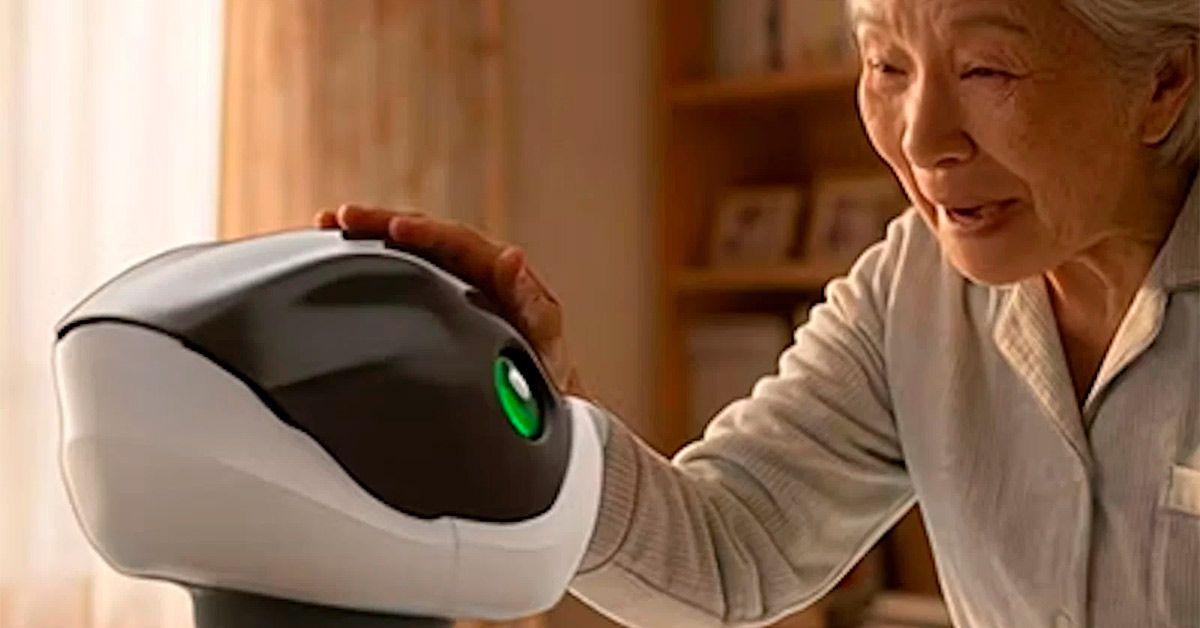 Lo último de Kawasaki no es una moto... es un perrito robot que te ayuda en casa