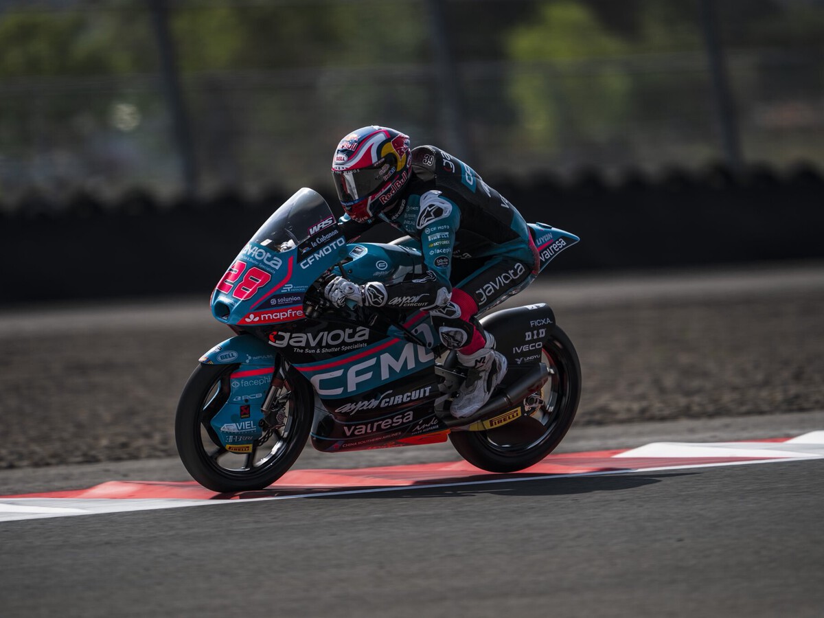 Máximo Quiles se proclama campeón del mundo de Moto3 ganando con mano de hierro el Gran Premio de Indonesia