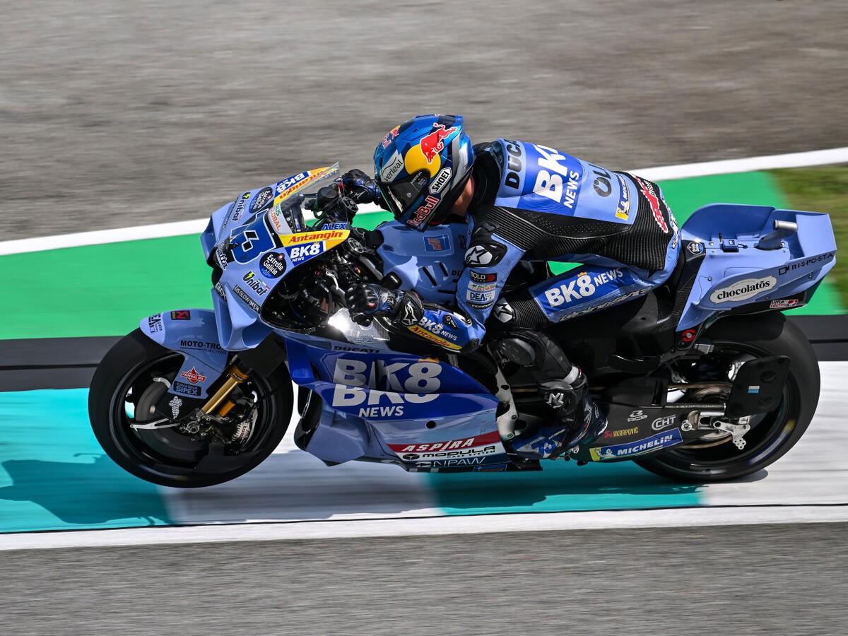 Álex Márquez le quita la pole a su hermano en Sepang y Jorge Martín se retira del Gran Premio de Malasia