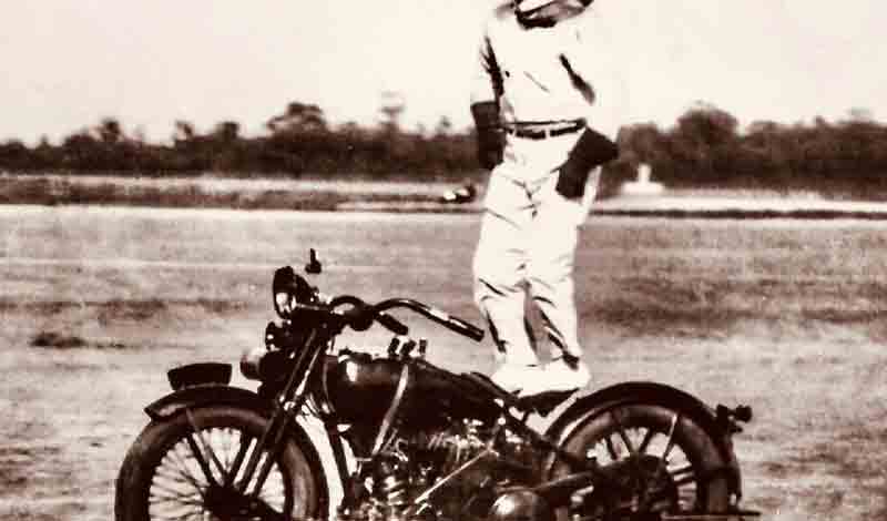 Arai, el casco que nació para los obreros y terminó protegiendo a los pilotos