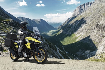 El truco que pocos conocen para viajar en moto con mucho equipaje. Le llaman 