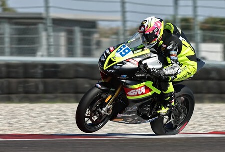 Albert Arenas se proclama campeón del mundo de Supersport acabando cuarto en Estoril - Ilustración 2