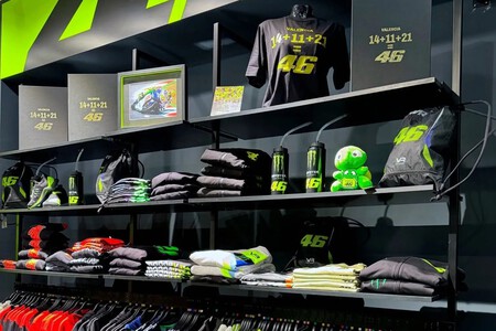 Valentino Rossi tiene un imperio de 200 millones de dólares, pero su negocio de las motos empieza a perder fuelle - Ilustración 3