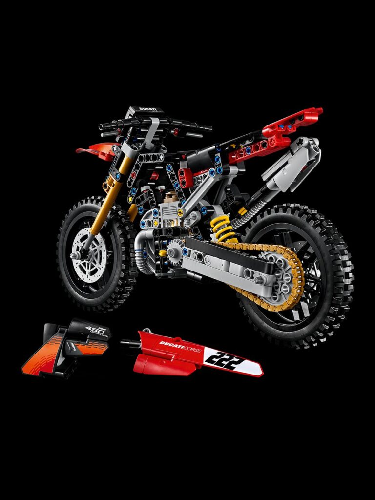 LEGO x Ducati Desmo450 MX Factory: el motocross llega a tu colección - Ilustración 1