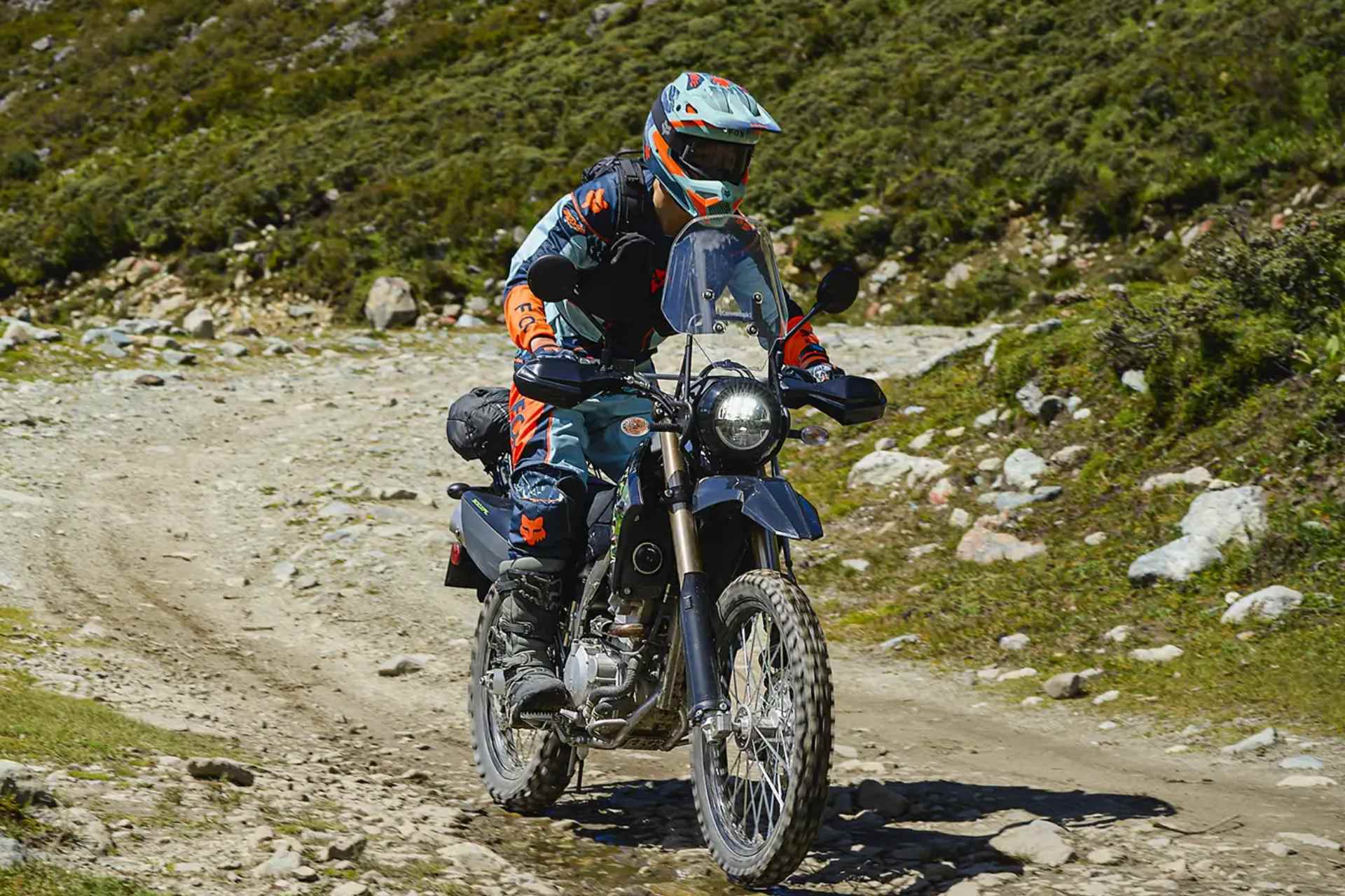 Kawasaki KLX300 XPL ABS 2027, la nueva trail japonesa para ir más allá