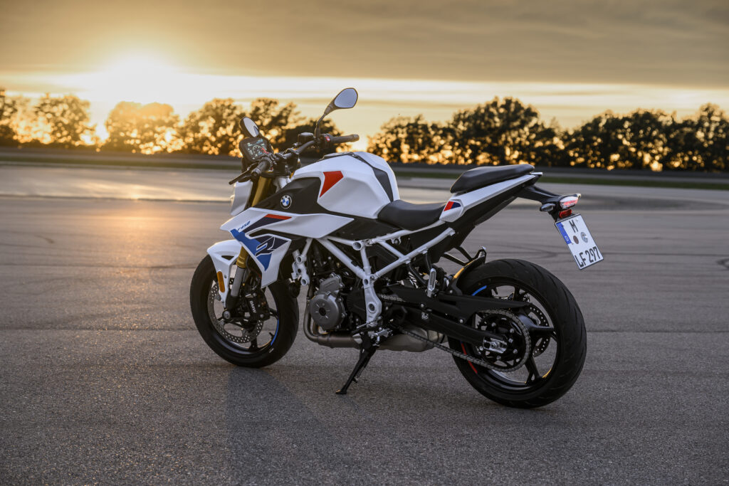 BMW F 450 R: la nueva naked de 48 CV que lleva el ADN deportivo de BMW a la categoría A2 - Ilustración 2