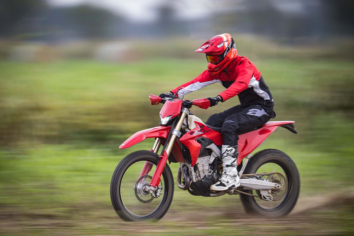 Esta Ducati ha rodado durante 24 horas seguidas y solo ha necesitado una parada para cambiar aceite - Ilustración 2