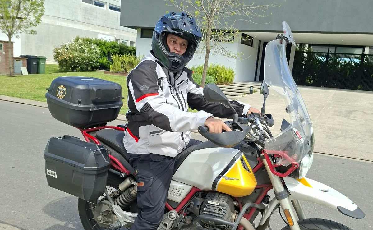 Este argentino quiere romper el récord de Ushuaia-La Quiaca en moto: ¿cómo lo hará?