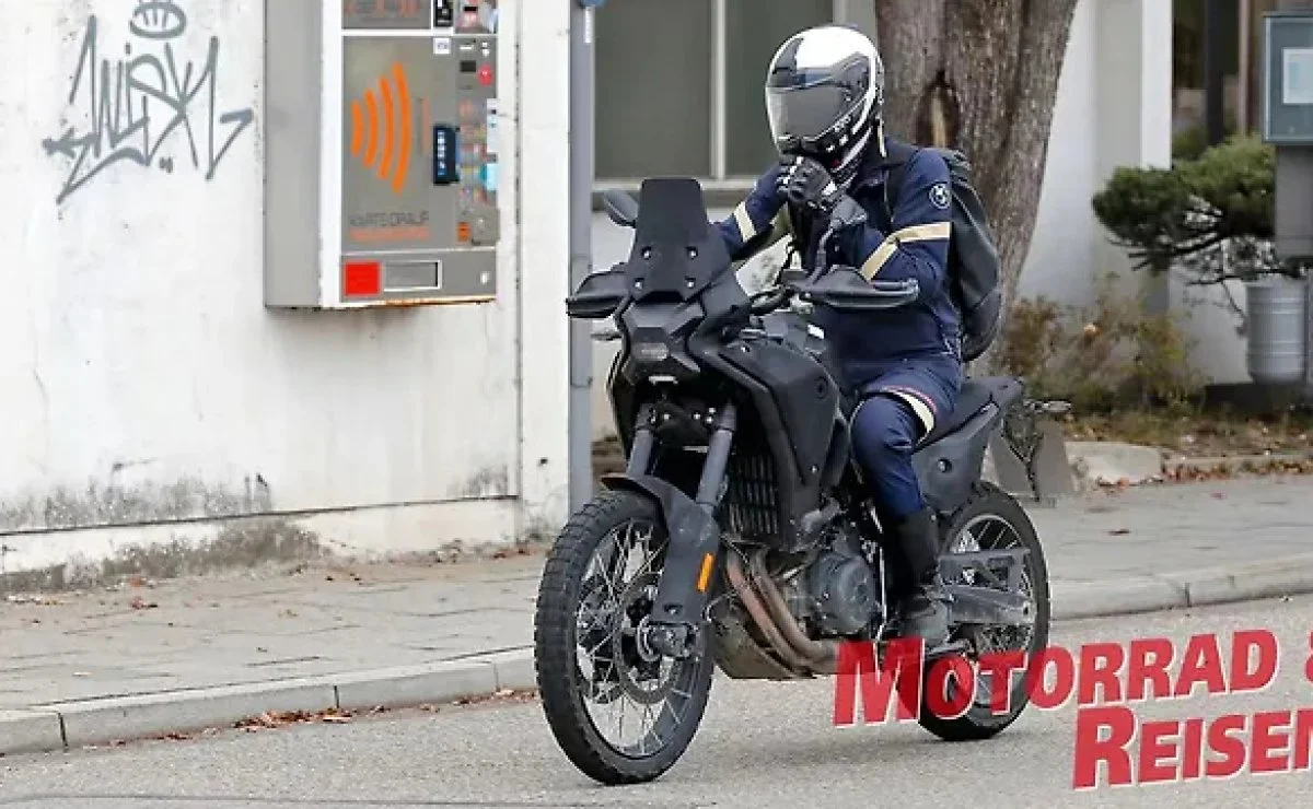 BMW F 650 GS: la nueva adventure fue vista en pruebas y apunta a la Yamaha Ténéré 700 - Ilustración 3