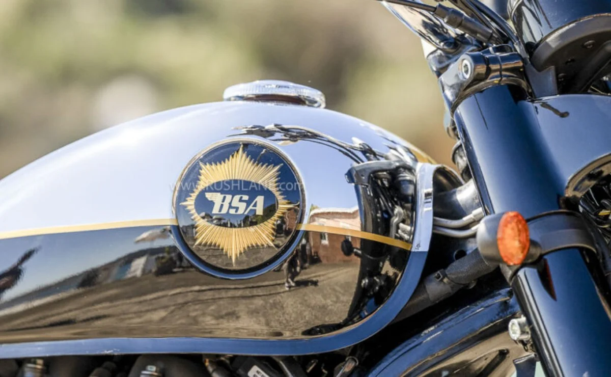 BSA Gold Star 650: 45 CV y 55 Nm, ahora con 5 colores para pelearle el trono a la Royal Enfield Interceptor 650 - Ilustración 3