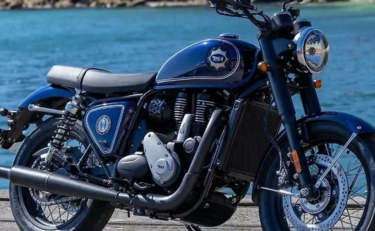 BSA Gold Star 650: 45 CV y 55 Nm, ahora con 5 colores para pelearle el trono a la Royal Enfield Interceptor 650 - Ilustración 2