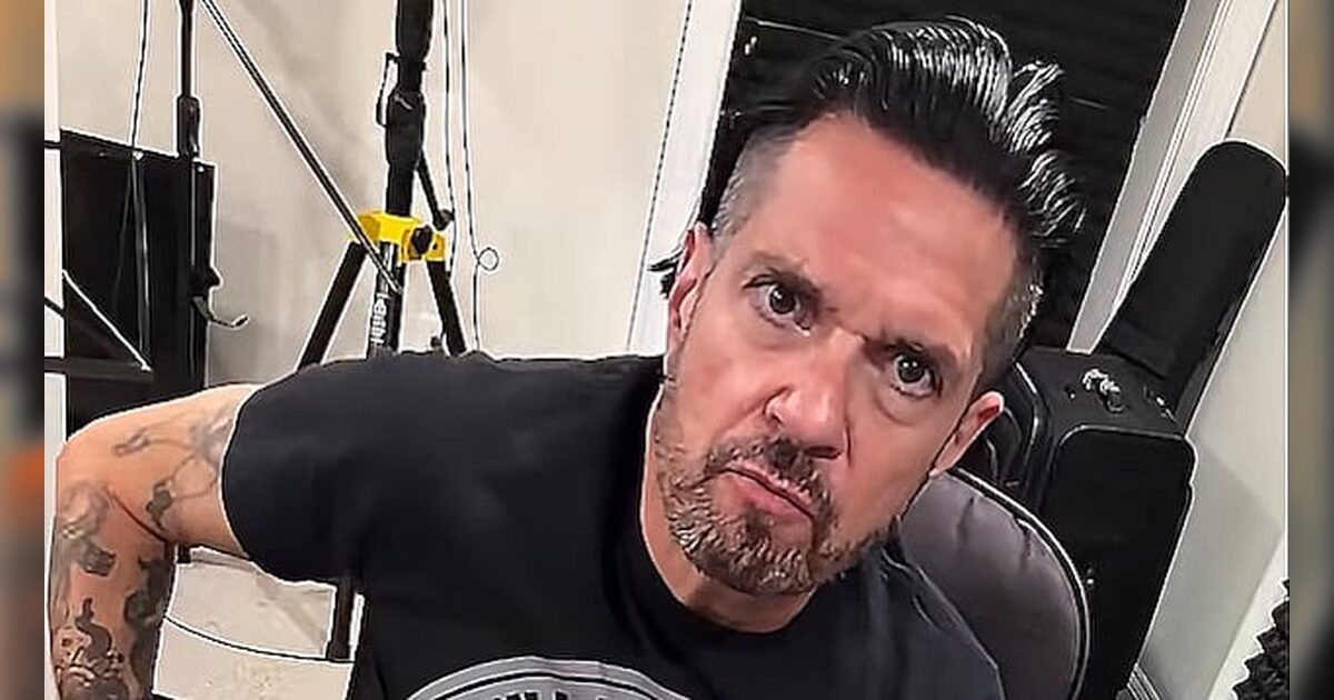 Tommy Victor de PRONG reflexiona sobre la polarización social y la desinformación en línea