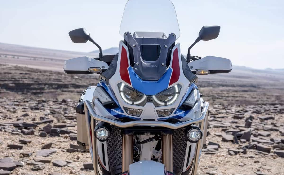 Honda anuncia una nueva trail: ¿Africa Twin, Transalp o sorpresa en EICMA 2026?