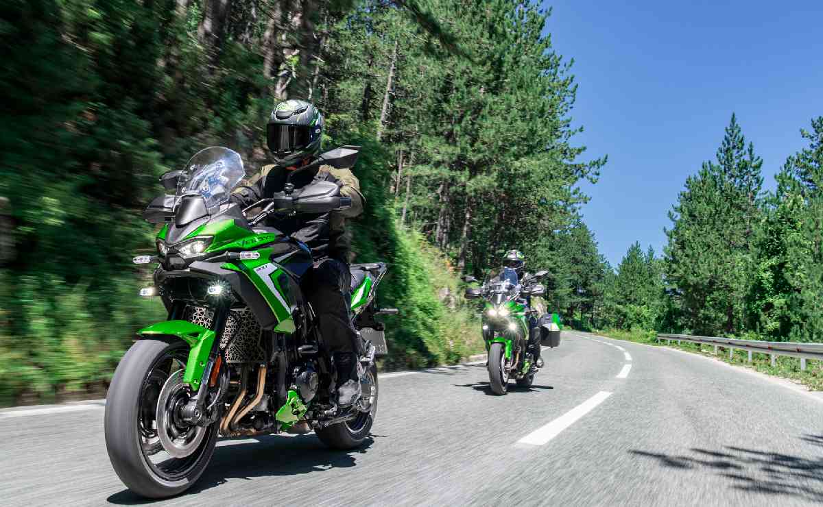Kawasaki presentó su nueva moto para viajar: 122 CV y mucha electrónica - Ilustración 3