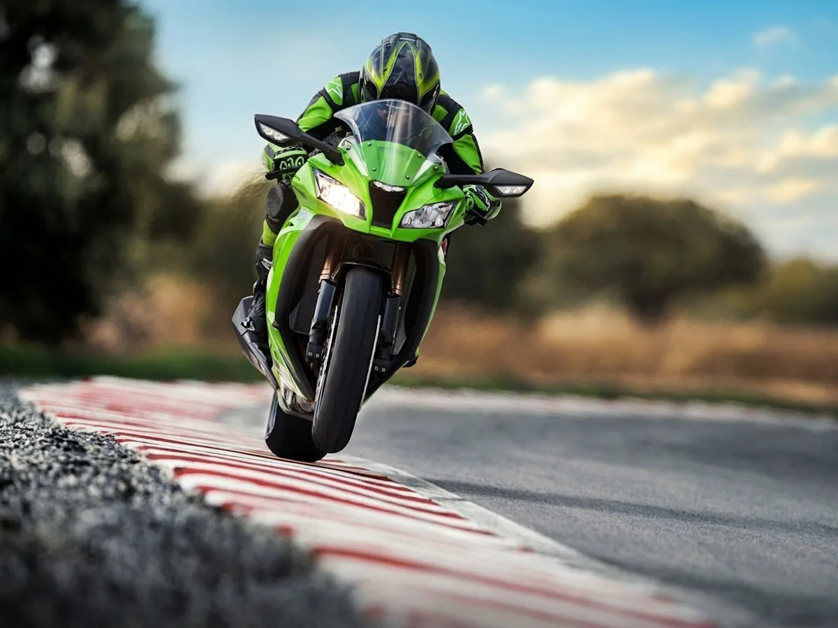 Moto del día: Kawasaki ZX-10R (2011-2015)