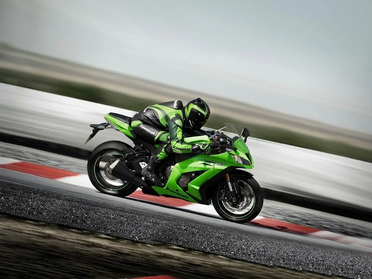 Moto del día: Kawasaki ZX-10R (2011-2015) - Ilustración 1