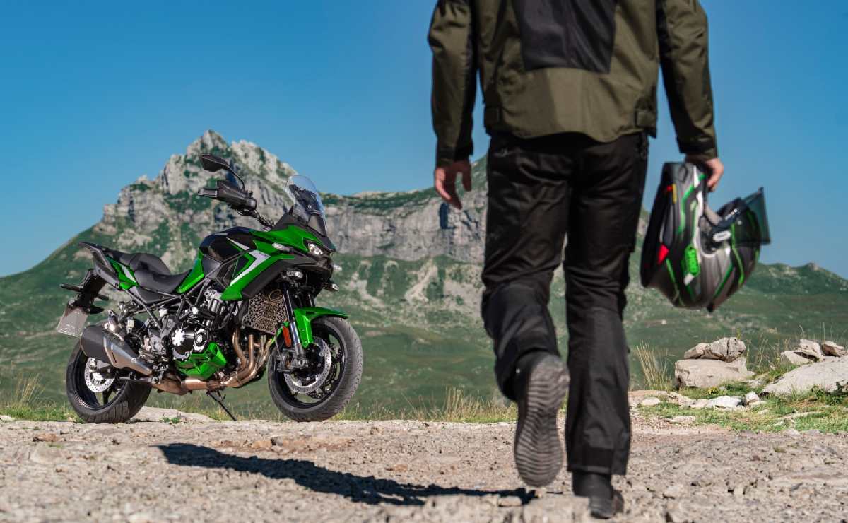 Kawasaki presentó su nueva moto para viajar: 122 CV y mucha electrónica - Ilustración 2