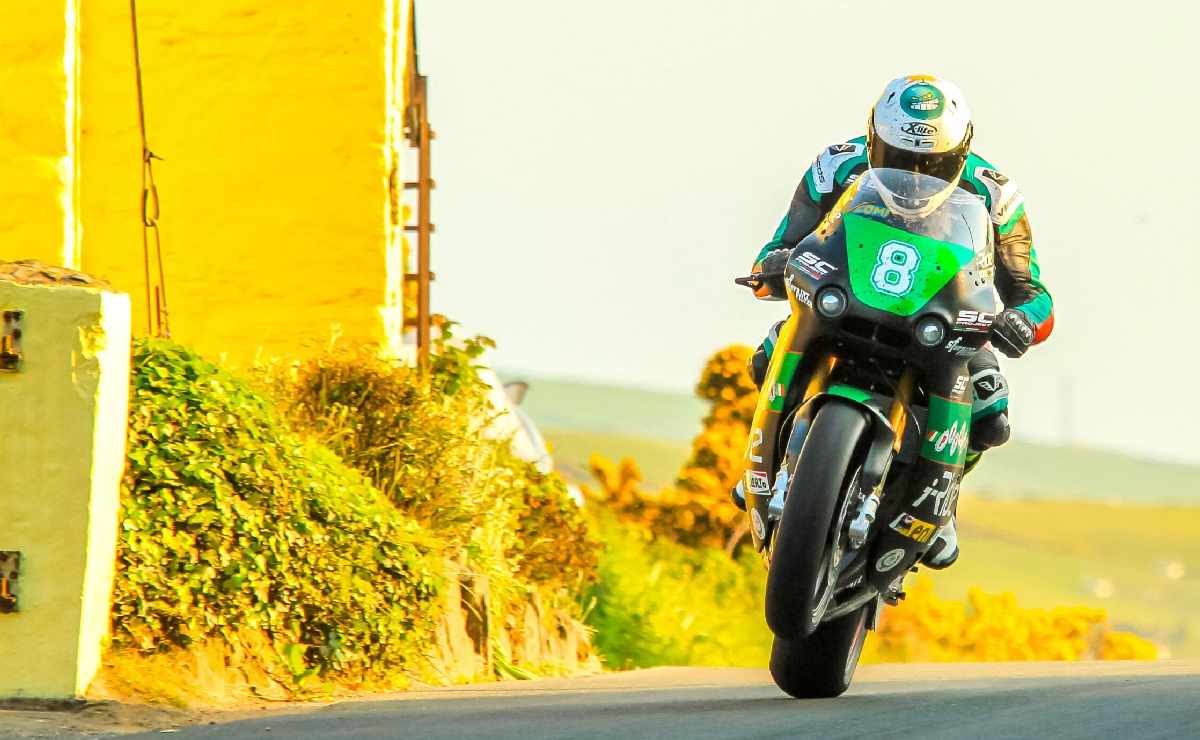 ¿Conocías esta moto deportiva?: desde italia es historia pura del motociclismo - Ilustración 3