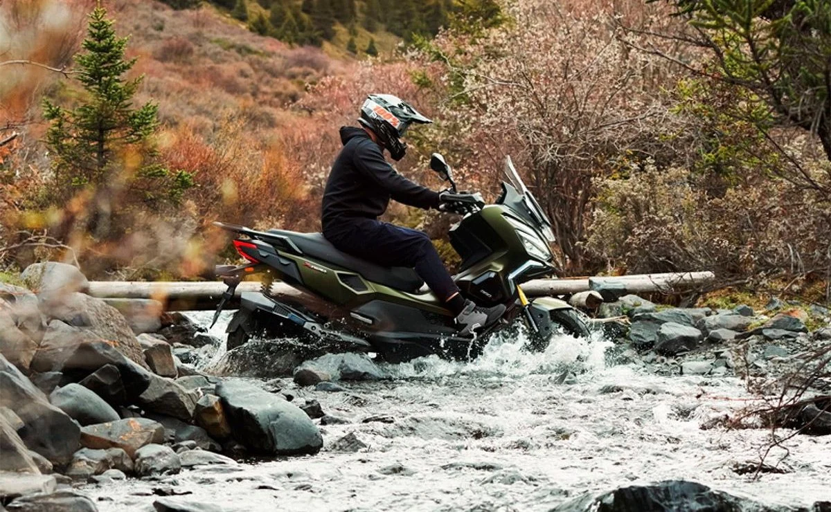 El nuevo modelo de corte adventure que desafía a Honda y Zontes: 28 CV y mucho equipamiento - Ilustración 2