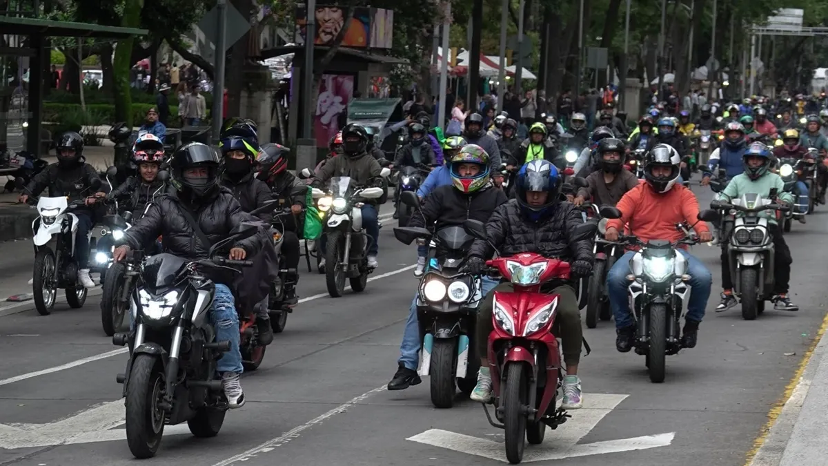 México cuadruplica sus motos en una década; la seguridad vial, el reto: The Economist