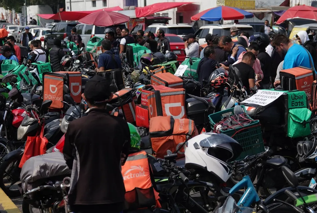 México cuadruplica sus motos en una década; la seguridad vial, el reto: The Economist - Ilustración 1