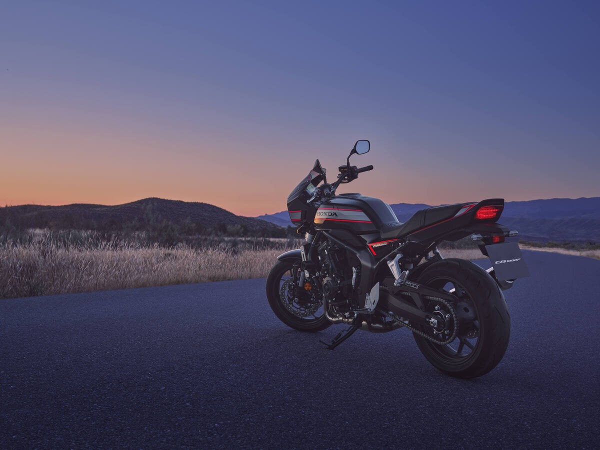 Más allá de la moto: corazón joven, espíritu viejo - La historia detrás de la CB1000F